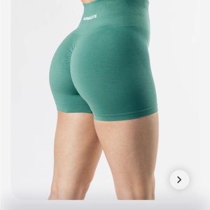 ISO Alphalete ivy shorts trade or buy! XS or Small